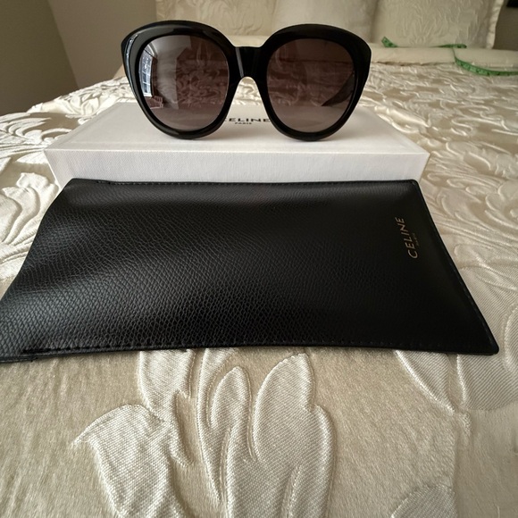 Celine Accessories - Celine Black Oversized Sunglasses